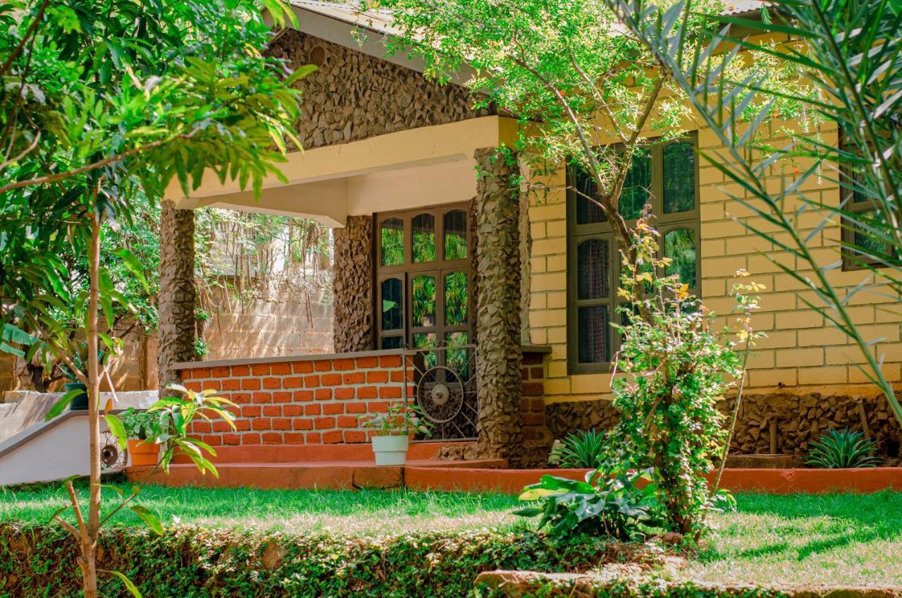 Hostel Kiliwood Moshi Exterior photo